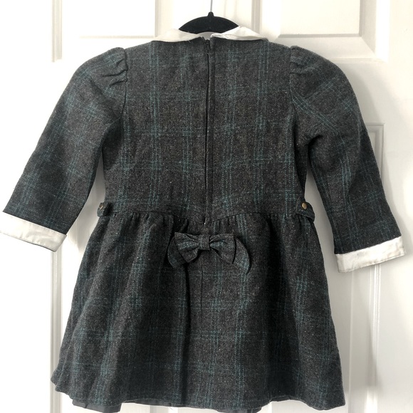 Grey Dress White Collar & Cuffs - Picture 2 of 6